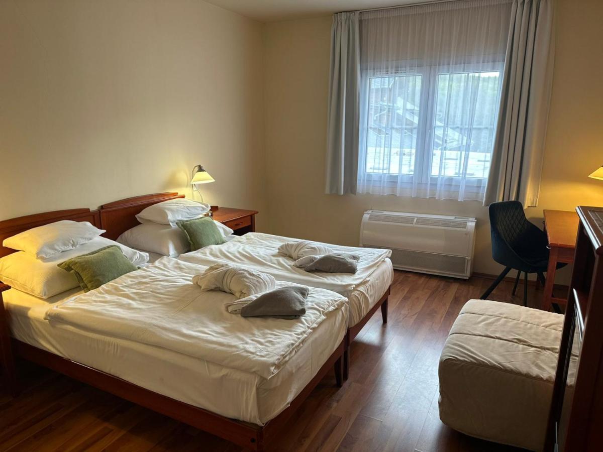 Szent Orbán Erdei Wellness Hotel Kóspallag Esterno foto