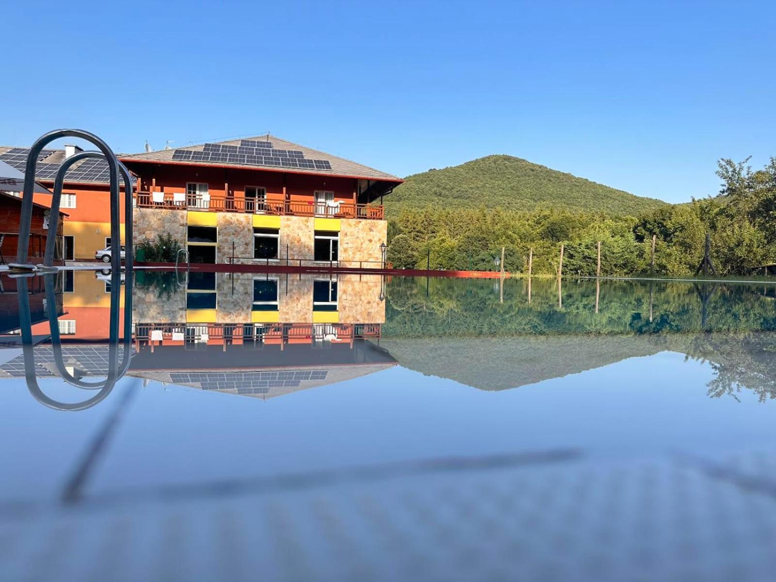 Szent Orbán Erdei Wellness Hotel Kóspallag Esterno foto